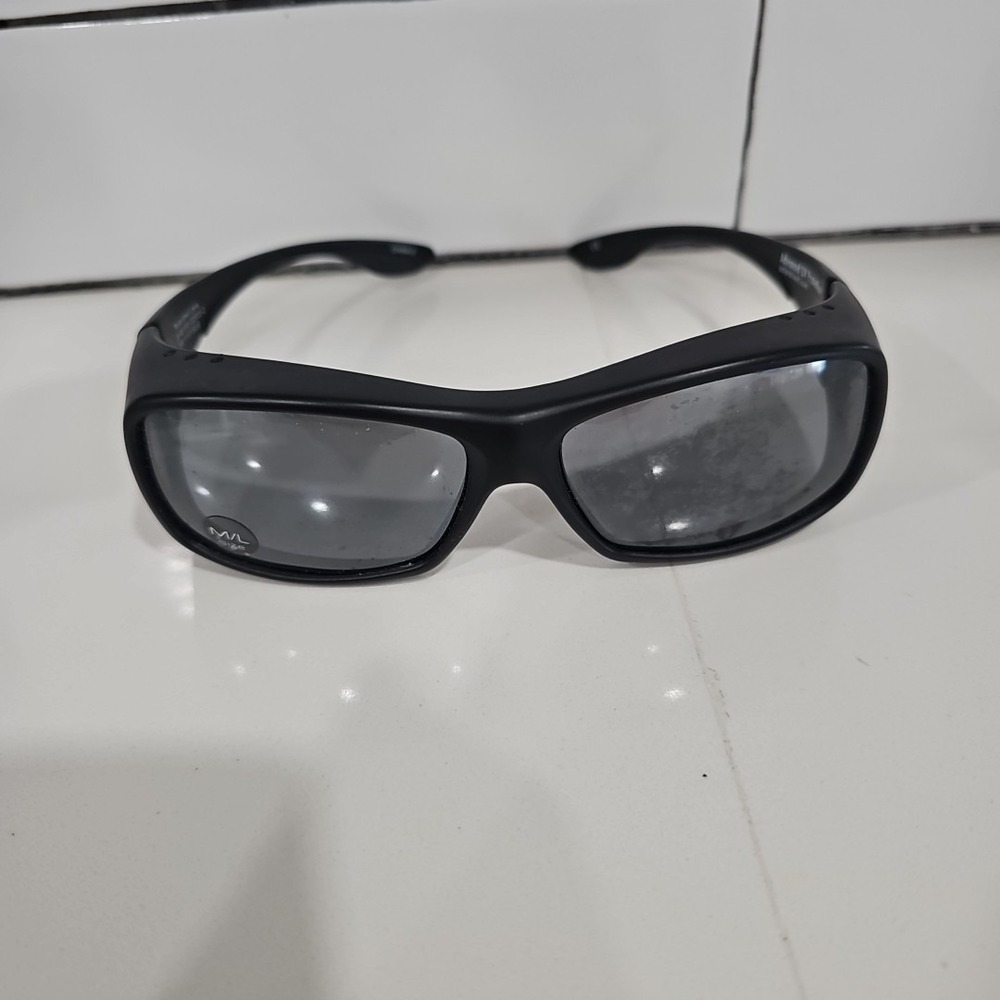 NWOT Solarshield Large Fits Over Prescription Glasses Polarized